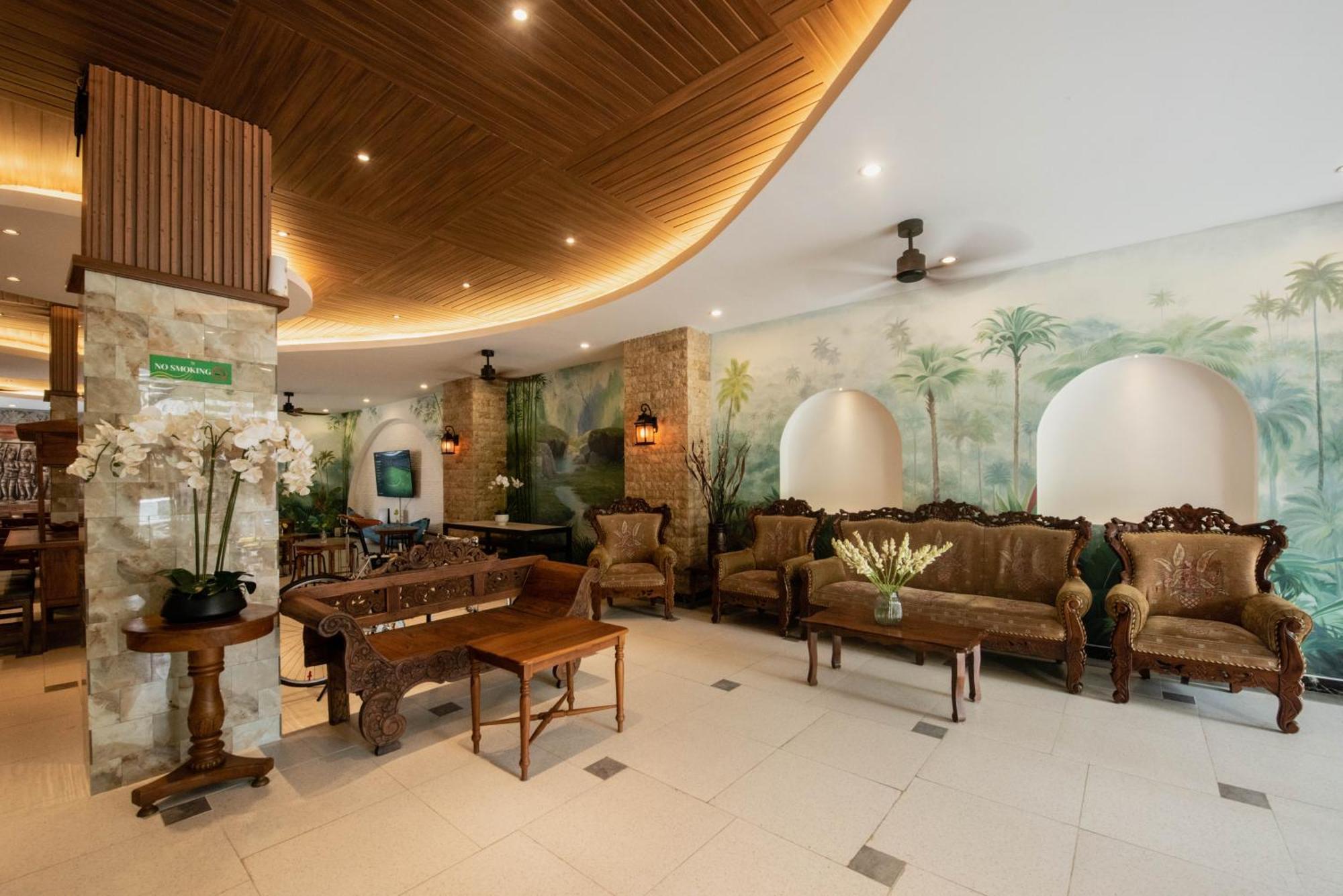 Sandat Hotel Legian Exterior foto